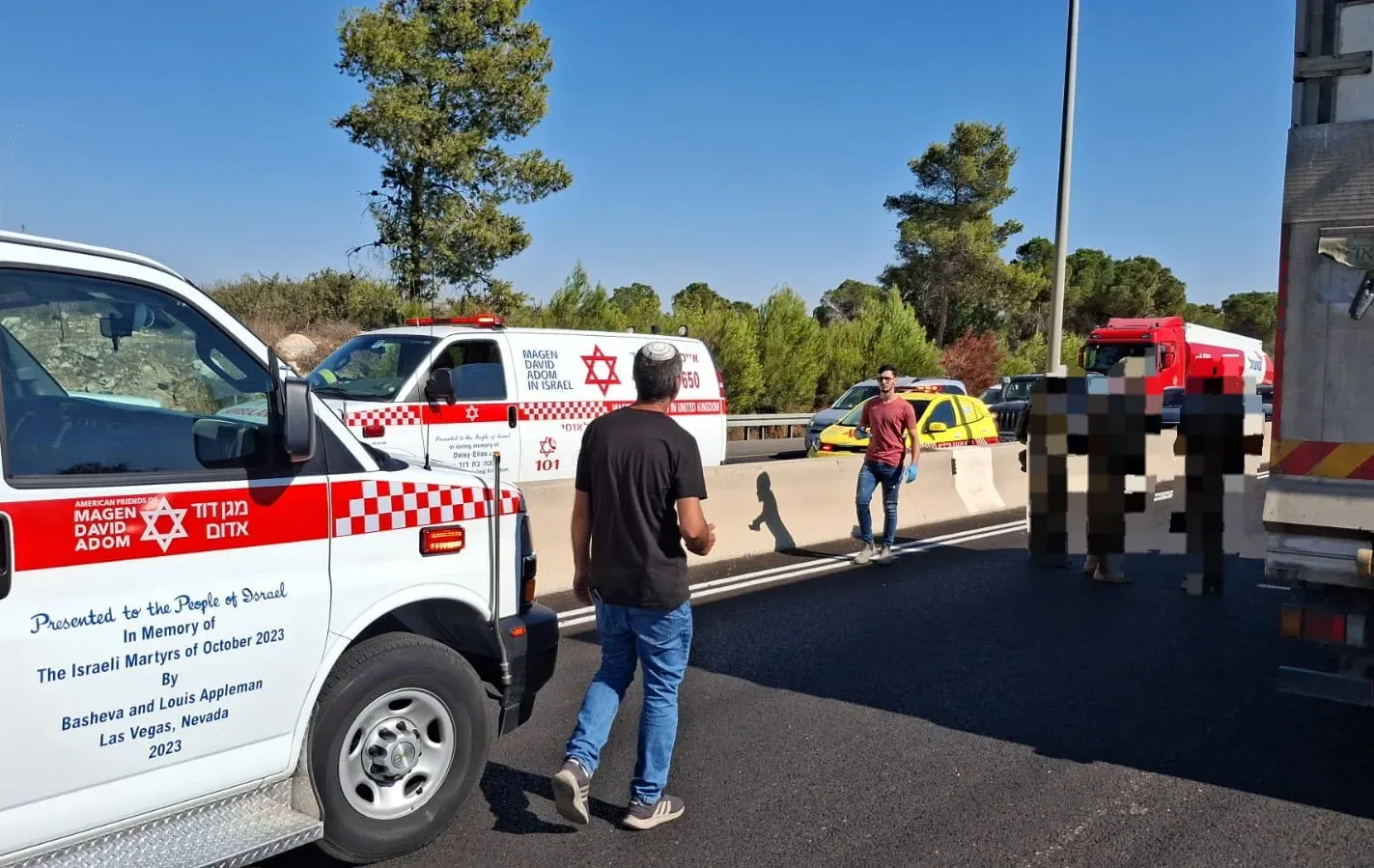שני הרוגים ועוד שניים במצב קשה לאחר ירי לעבר רכב חולף בכביש 443