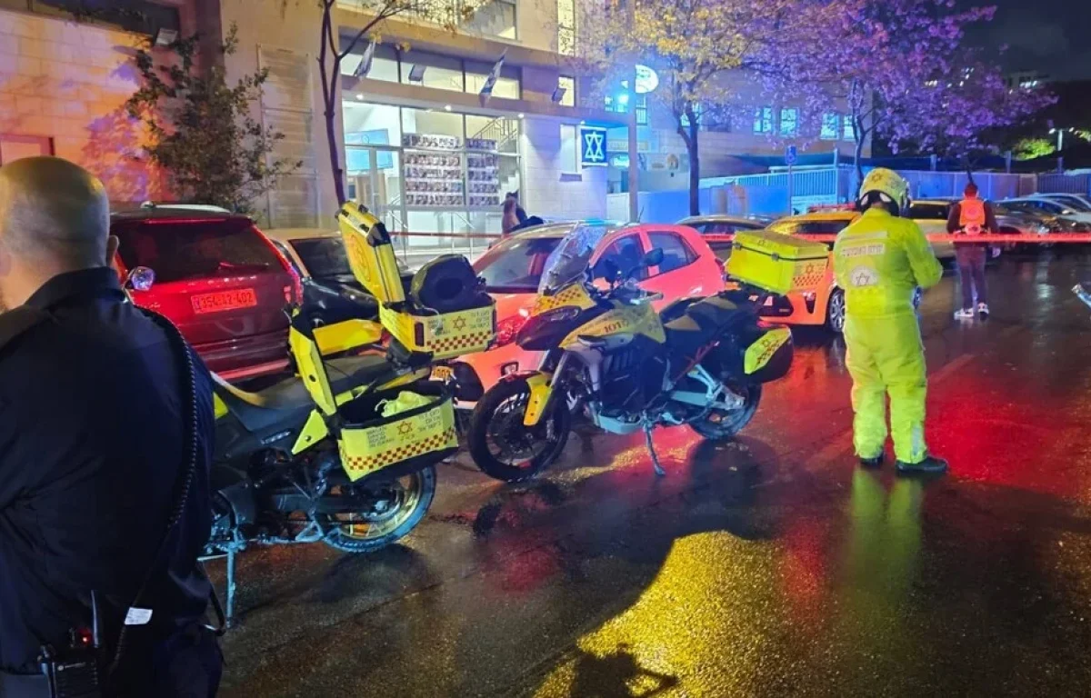 המשטרה חוקרת מוות מסתורי בפתח תקווה; הוטל צו איסור פרסום המשטרה חוקרת מוות מסתורי בפתח תקווה; הוטל צו איסור פרסום