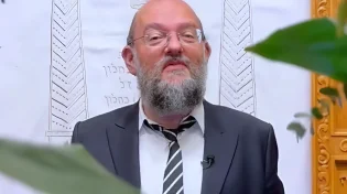 מה מסתתר במילים 'נעשה אדם'? מוסר עוצמתי שפותח את פרשת בראשית