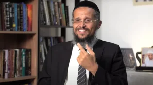 צפו: הרב יהודה סעדיה חושף: "אבא שלי בא אליי מהעולם הבא וסיפר לי מה שחרר אותו"