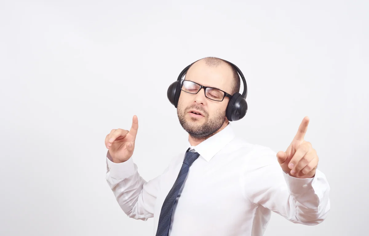 כך מוזיקה ושירה פשוטה יכולים לשמור על המוח שלכם ולחזק את הנפש