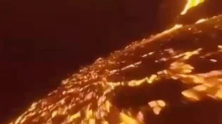 "מי יעמוד בפני גבורתו?" - הר געש מתפרץ בעוצמה בלתי נתפסת