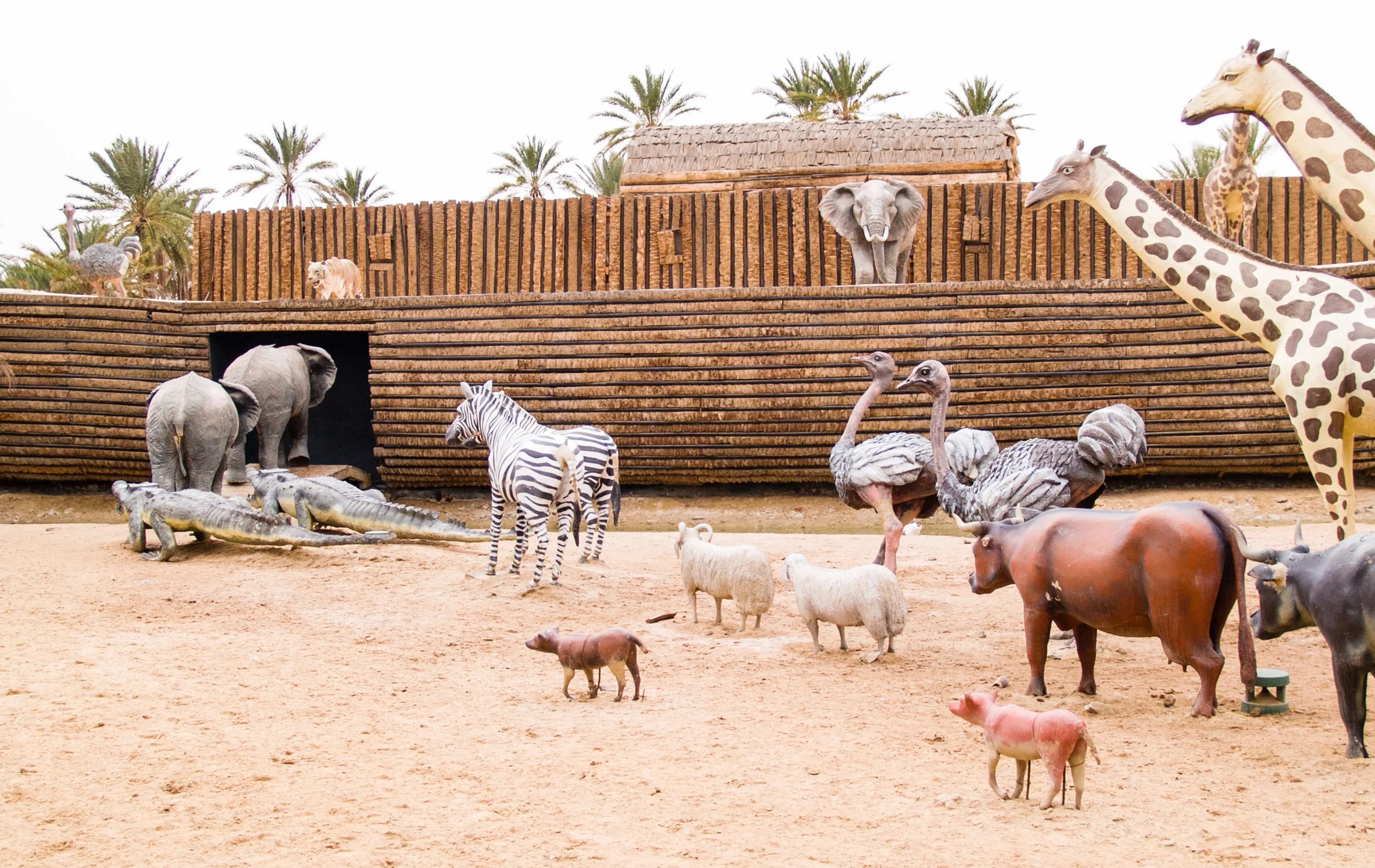 כיצד החיות לא טרפו זו את זו בתיבה?