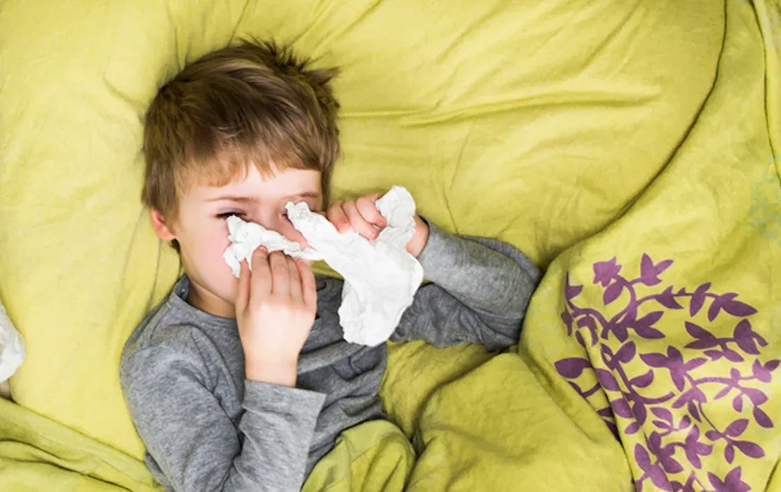 "החורף הזה הולך להפתיע אתכם": רופאים מזהירים מפני גל תחלואה שובר שיאים