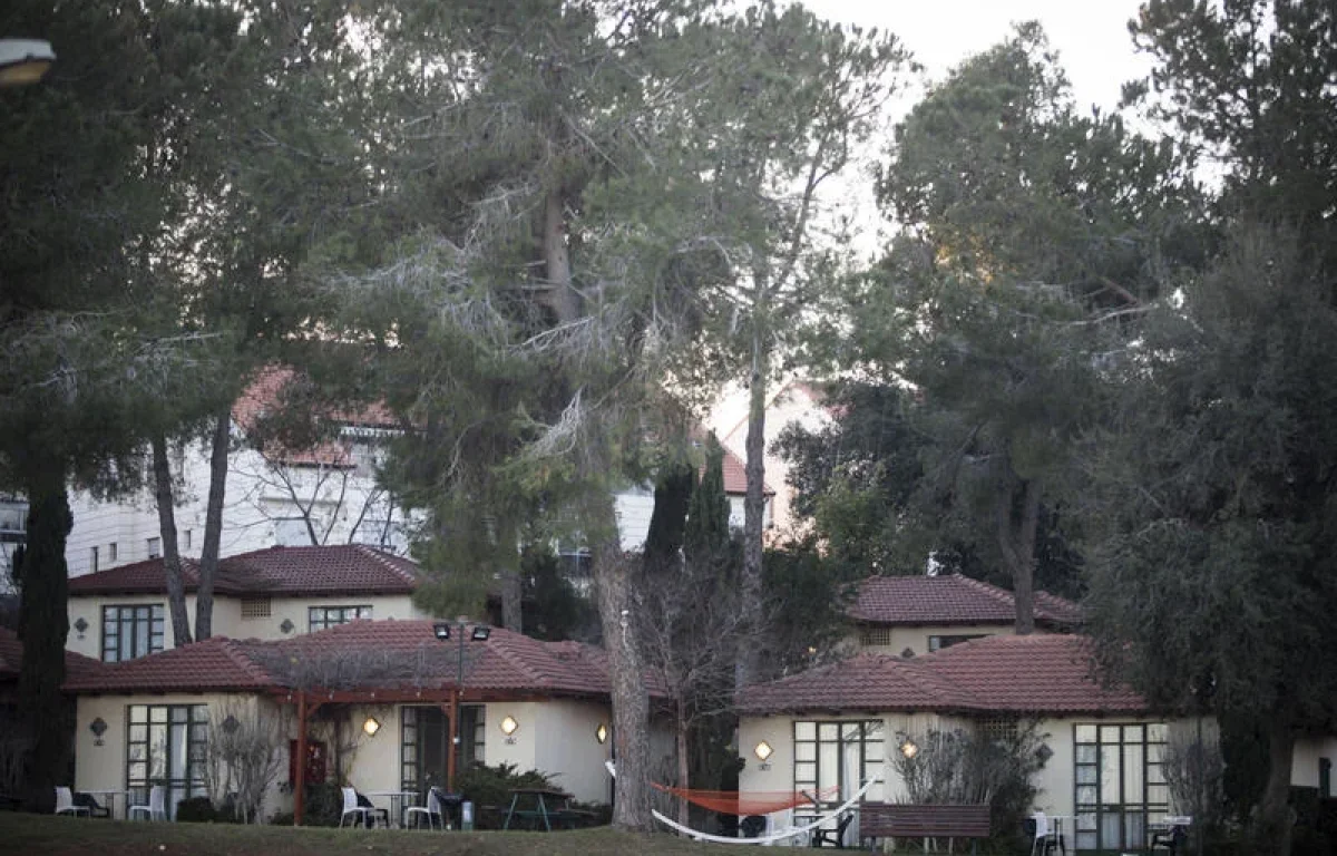 "טרור תיירותי": בעלי צימרים ביו"ש וברמת הגולן מדווחים על שורת תרמיות דרך "בוקינג"