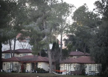 "טרור תיירותי": בעלי צימרים ביו"ש וברמת הגולן מדווחים על שורת תרמיות דרך "בוקינג"