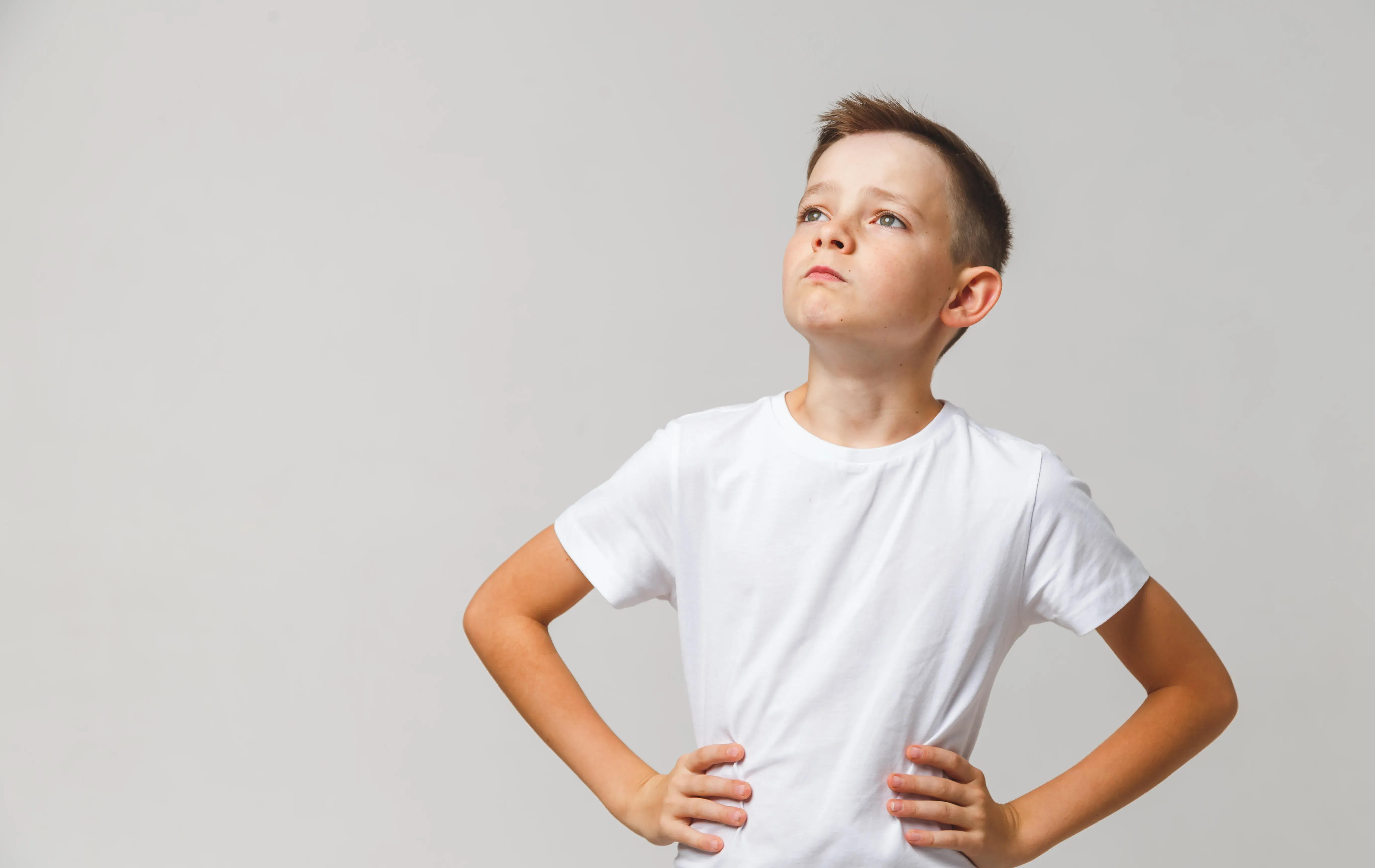 החבר שמתנשא על כולם החבר שמתנשא על כולם