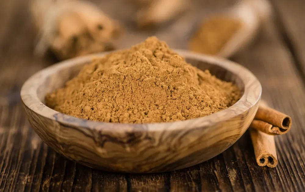 בזיעת אפכם תזרעו - ובקינמון תבריאו: התבלין שמגן על גן עדן קטן אצלכם בבית בזיעת אפכם תזרעו - ובקינמון תבריאו: התבלין שמגן על גן עדן קטן אצלכם בבית