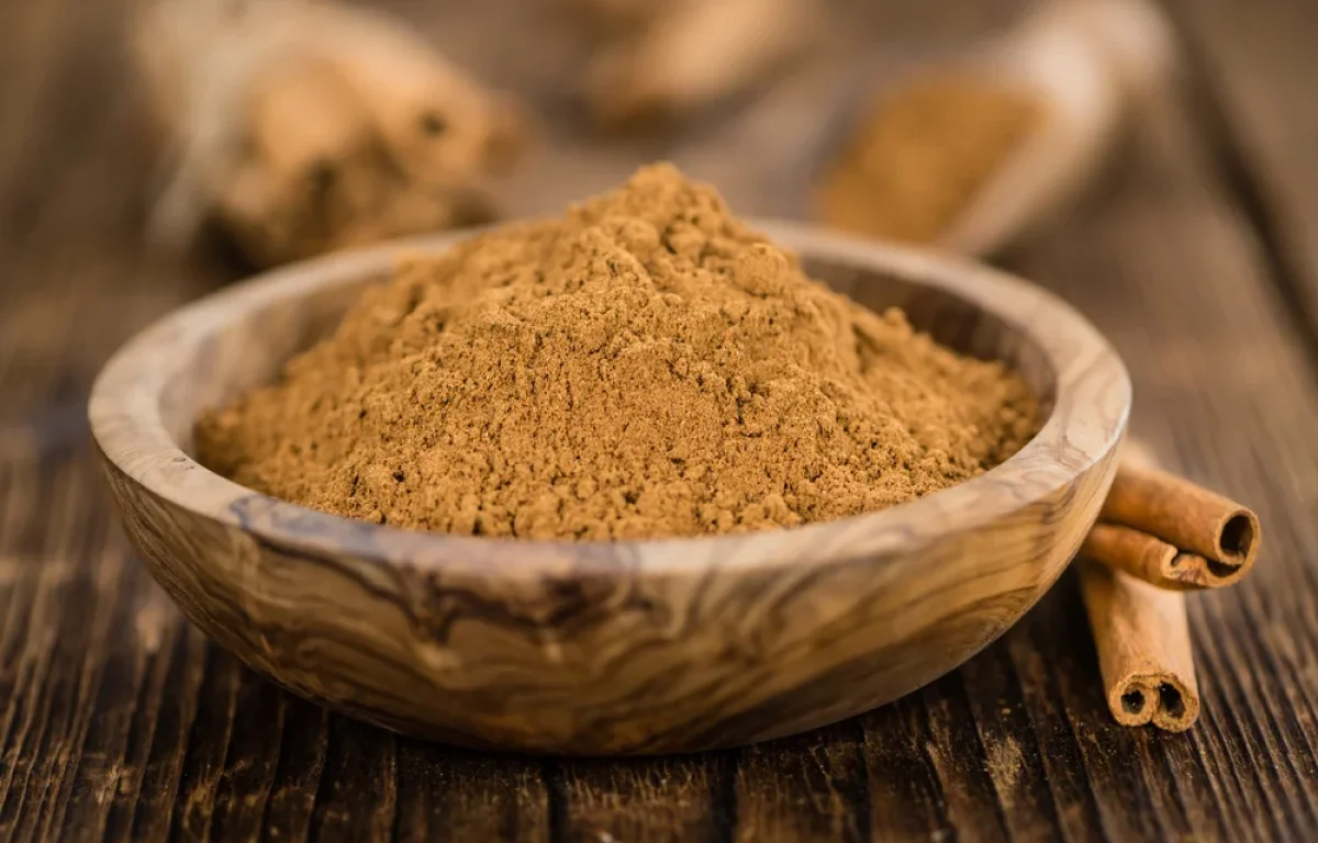 בזיעת אפכם תזרעו - ובקינמון תבריאו: התבלין שמגן על גן עדן קטן אצלכם בבית