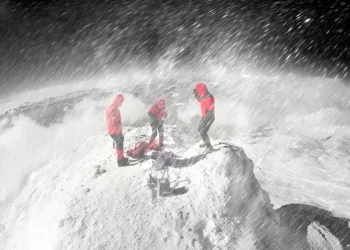 סופות שלגים עזות בנפאל: כ־100 מטיילים ישראלים לכודים