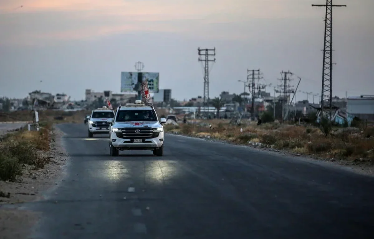 חמאס השיב שני ארונות של חטופים חללים לידי הצלב האדום