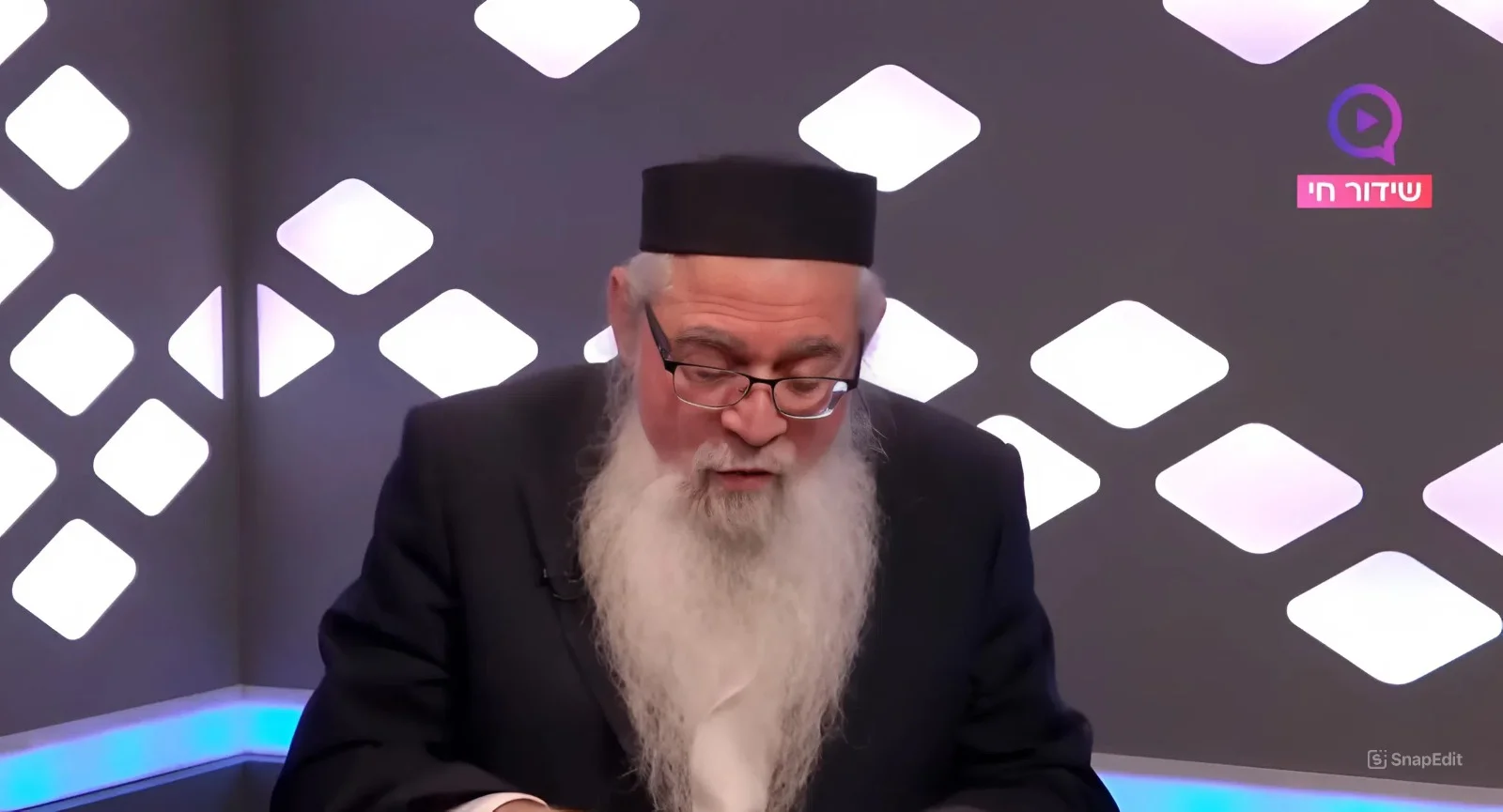 "מה שקורה עכשיו לא קרה מאות שנים!" | המקובל הרב יוסף ביטון