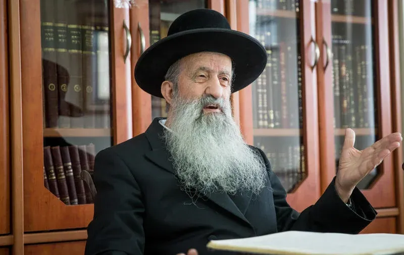 הרב בן ציון מוצפי שליט"א הרב בן ציון מוצפי שליט"א