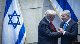 טראמפ נחלץ לטובת משפט נתניהו: "נהיה מעורבים, לא מתייחסים אליו טוב"