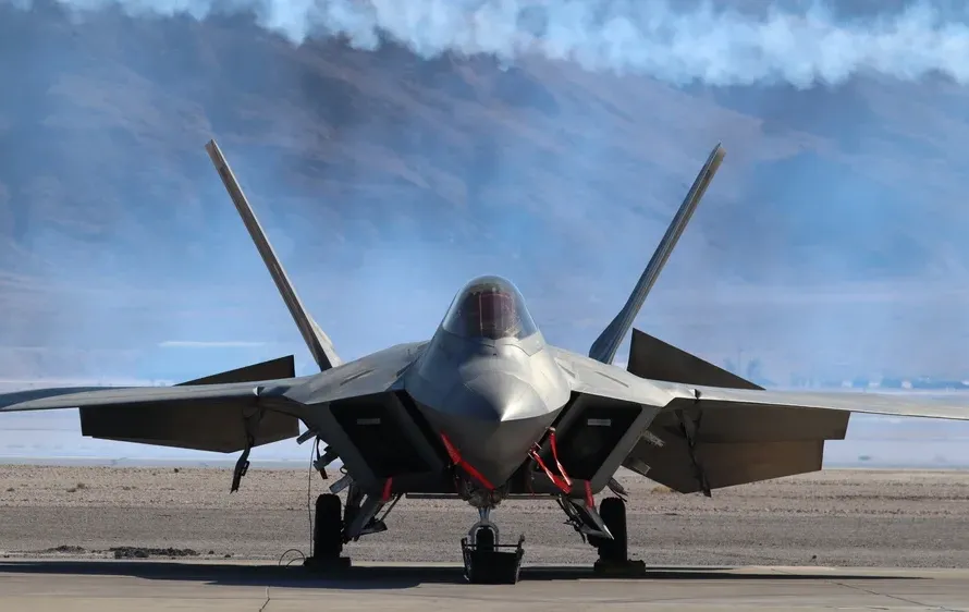 שדה הקרב משתנה: מסוק שמבצע חילוץ וירי - ללא טייס אחד