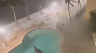 הוריקן "מליסה" היכה בעוצמה בקובה: הרס כבד בעיר סנטיאגו - תיעודים חדשים נחשפים