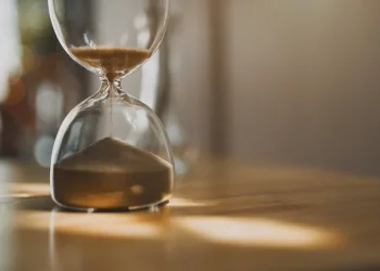 הגיע הזמן להכריע - מי חי יותר נשים או גברים?