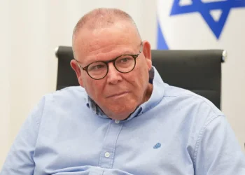 חקירת השחיתות בהסתדרות: עזרא גבאי וארנון בן דוד במרכז פרשת "יד לוחצת יד"