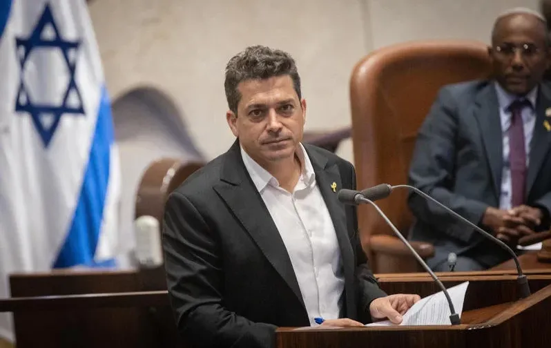 שיקלי נגד ניצחון ממדאני בניו יורק: "תומך חמאס נבחר לראשות העיר" שיקלי נגד ניצחון ממדאני בניו יורק: "תומך חמאס נבחר לראשות העיר"