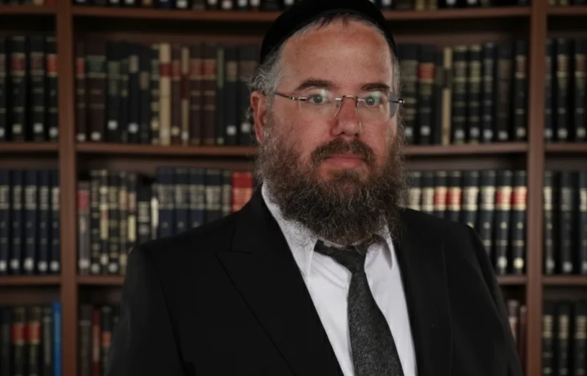 הרב שמשון פוקס: האם אפשר לקרוא שם לילד על שם אדם רשע? הרב שמשון פוקס: האם אפשר לקרוא שם לילד על שם אדם רשע?