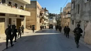 במרכז השוק ברמאללה: כך הסתיים המצוד אחר מבוקש פלסטיני