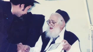 נחטף כילד וחי בדלות: 12 דברים שלא ידעתם על הרב שך זצ"ל לרגל 24 שנים לפטירתו