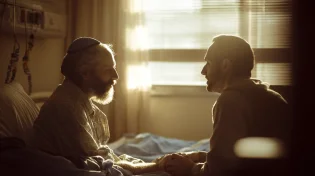 הרבה יותר מחסד: 7 סודות שלא ידעתם על מצוות ביקור חולים