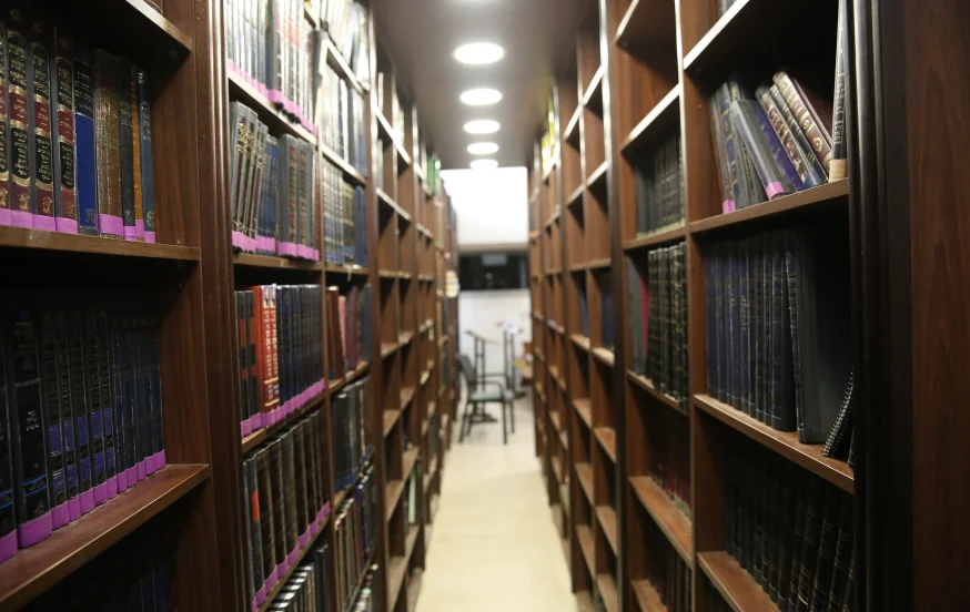 מבתי המדרש של צפון אפריקה: "ערך השולחן" האוצר של חכמי תוניס שמאיר גם בדורנו מבתי המדרש של צפון אפריקה: "ערך השולחן" האוצר של חכמי תוניס שמאיר גם בדורנו