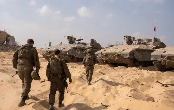 צה"ל השמיד תשתיות טרור של חיזבאללה בכפר חולא שבדרום לבנון