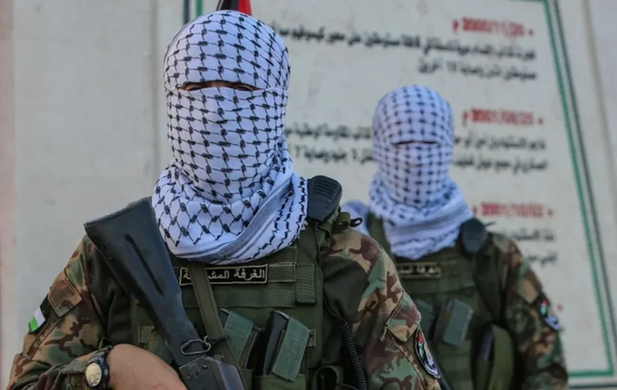 אל"ם (מיל') גבי סיבוני: "חמאס למד שהחטופים זו נקודת חולשה אצלנו" אל"ם (מיל') גבי סיבוני: "חמאס למד שהחטופים זו נקודת חולשה אצלנו"