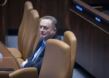 גלי צה"ל תיסגר עד מרץ 2026 - שר הביטחון ישראל כ"ץ הכריע