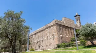 שבת חיי שרה תשפ"ו: אלפים צפויים להגיע בשבת הקרובה למערת המכפלה