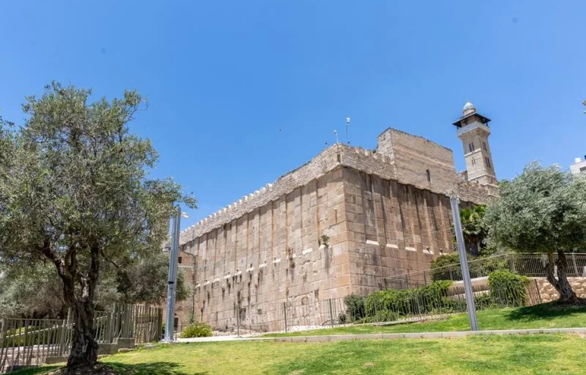 מערת המכפלה בחברון מערת המכפלה בחברון