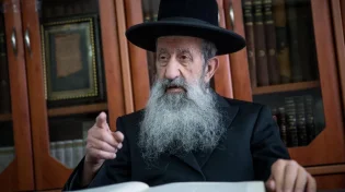 הרב בן ציון מוצפי: למה לא מברכים על מצוות כיבוד הורים?