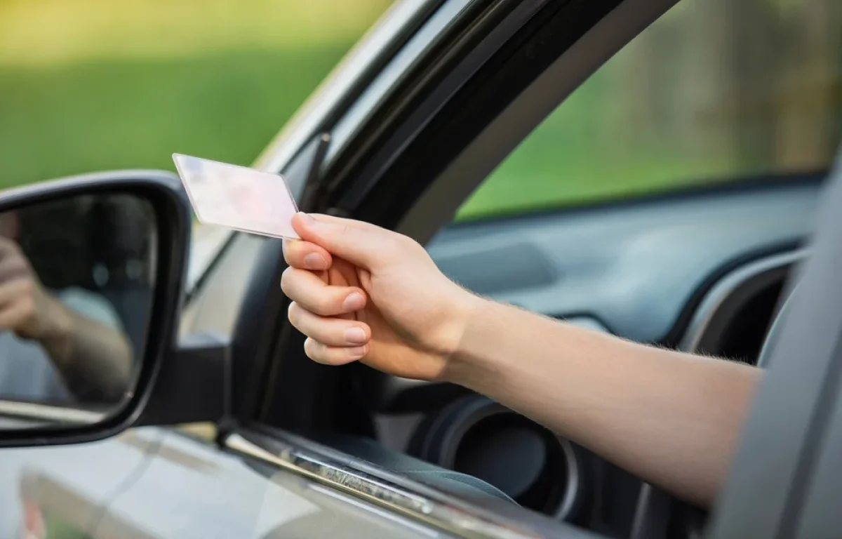 המערכת קרסה - ואתם תשלמו: כך הפך רישיון הנהיגה לעסק יקר ומייאש