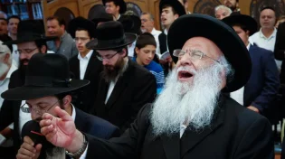 המקובל הרב בניהו שמואלי חושף את הסגולה שמבטיחה שמירה בדרכים