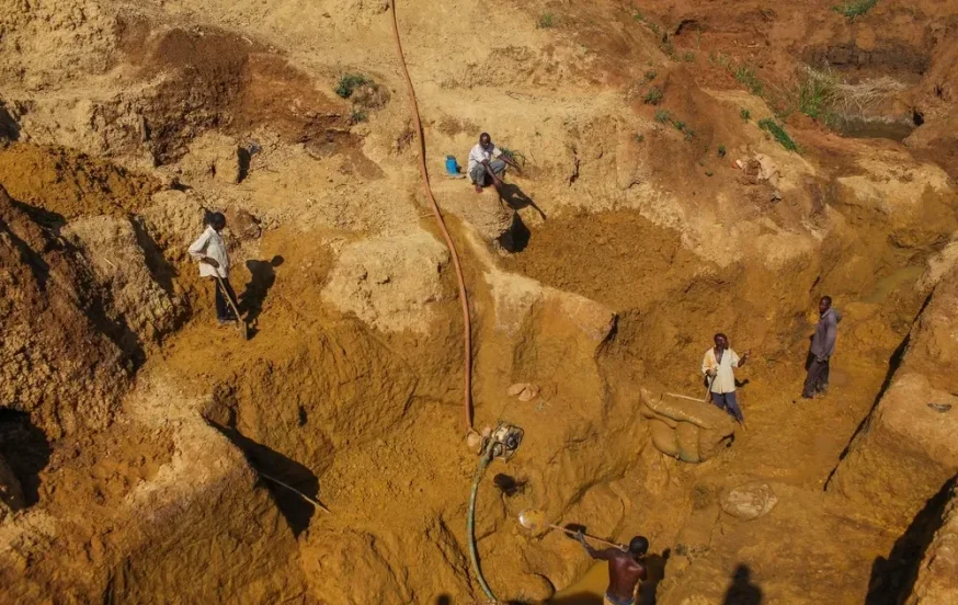 טרגדיה בקונגו: עשרות הרוגים בקריסת מכרה טרגדיה בקונגו: עשרות הרוגים בקריסת מכרה