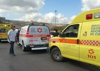 נרצח ו-3 פצועים ישראלים: פיגוע דריסה ודקירה קשה בצומת הגוש, המחבלים נוטרלו