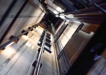 טרגדיה בבואנוס איירס: תינוק יהודי נפל לפיר המעלית ונהרג