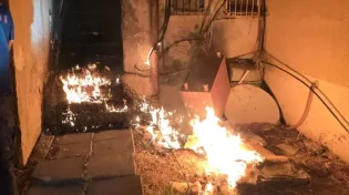 חשד לגל הצתות בבאר שבע: 9 בניינים עלו באש, המשטרה עצרה חשוד
