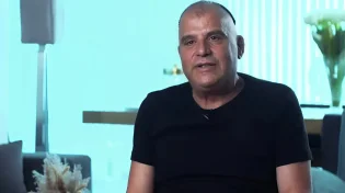 "אל תיקח לי את הילד": שמעון אילן איבד 8 בני משפחה בפיגוע רצחני | ראיון מטלטל