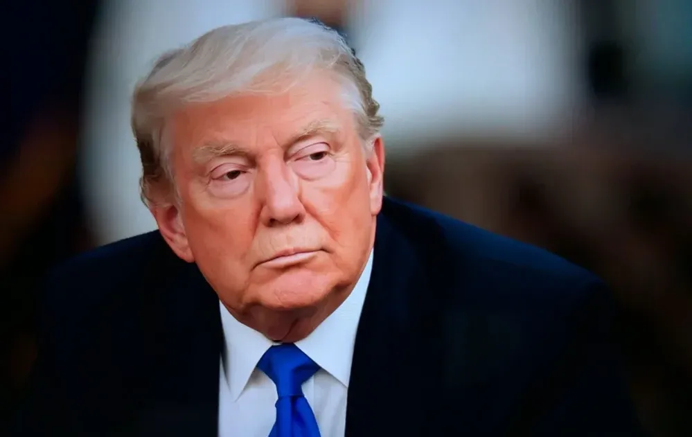 טראמפ חתם: חלק מהאחים המוסלמים יוגדרו כארגון טרור טראמפ חתם: חלק מהאחים המוסלמים יוגדרו כארגון טרור