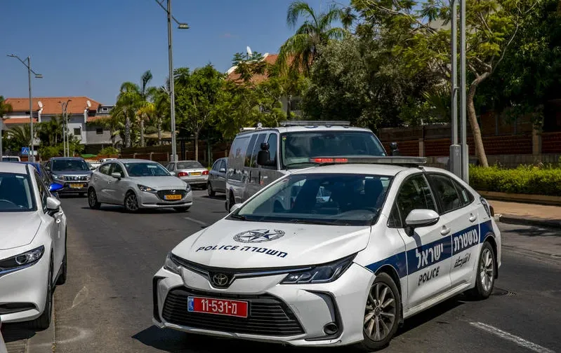 מעצר דרמטי בנתב"ג: המשנה לראש עיריית ראשון לציון נעצר מעצר דרמטי בנתב"ג: המשנה לראש עיריית ראשון לציון נעצר