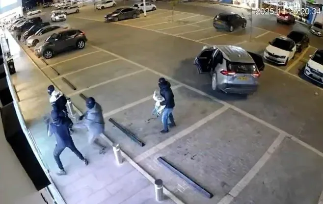 פורצים חמושים ניסו לשדוד חנות באופקים