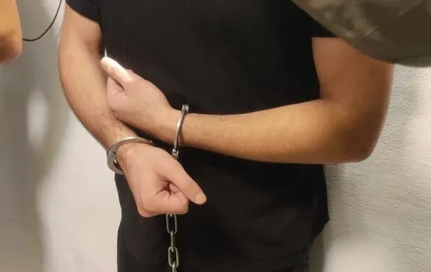 פשיטה לפנות בוקר: המשטרה עצרה עשרות מראשי ארגוני הפשע בצפון פשיטה לפנות בוקר: המשטרה עצרה עשרות מראשי ארגוני הפשע בצפון