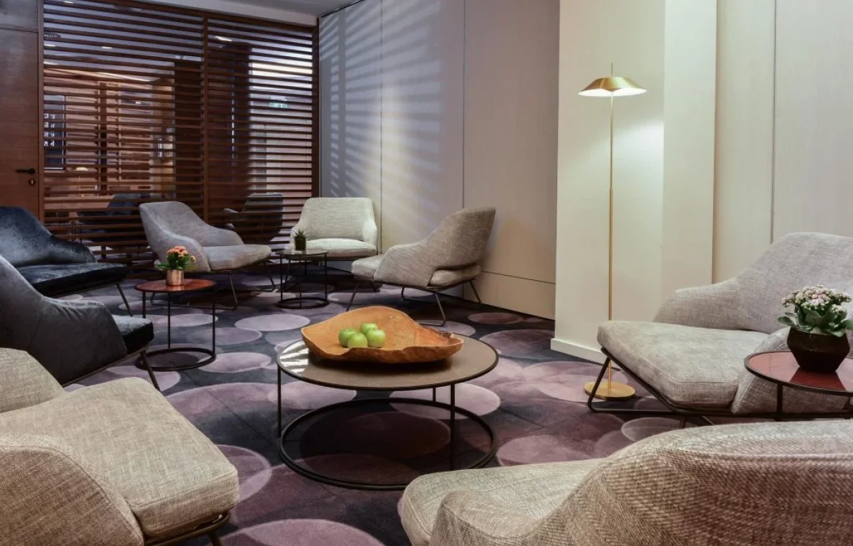 אחד החדרים בשירות של 'טרמינל פתאל'