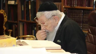 סבא וויתר על העבודה למען לימוד התורה ובסוף הפך למנהיג של עם ישראל