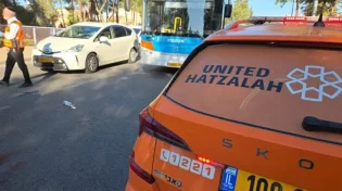 תאונה קטלנית בירושלים: הולך רגל כבן 80 נהרג מפגיעת רכב ברמות