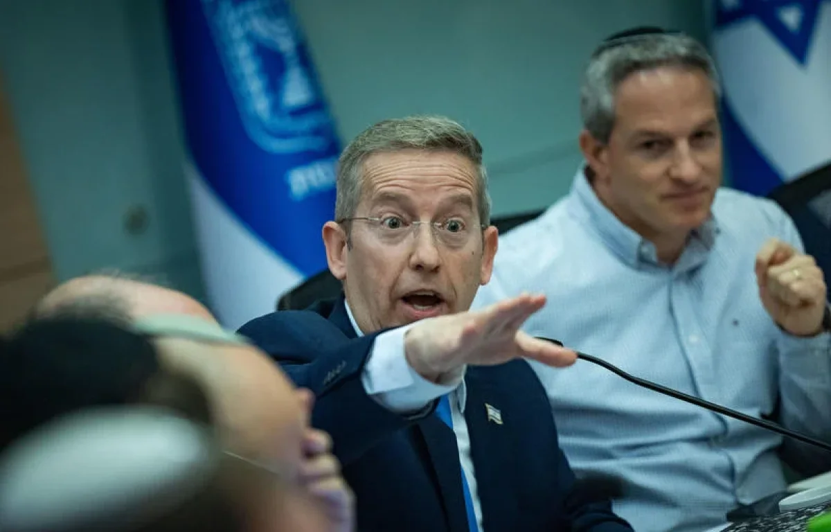 מזכיר הממשלה על בקשת החנינה: "נתניהו לא יודה - הוא מאמין בחפותו"