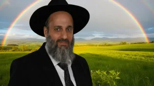 האם מותר לצלם קשת? מה צריך לברך? הרב יניב עזיז עונה